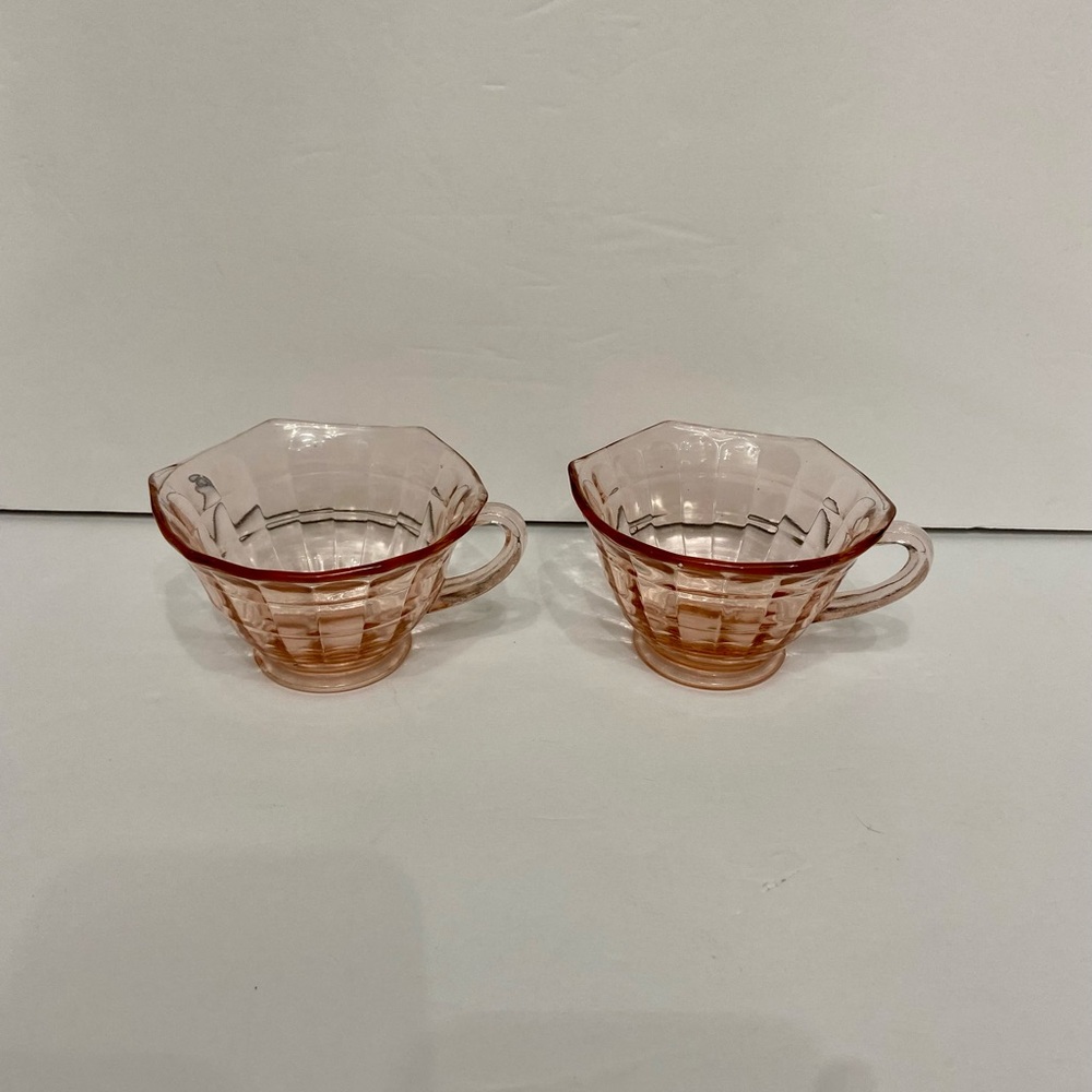 2 pink Liberty Works Bamboo Optic Octagon Version Pink Glass Tea/Coffee Cup